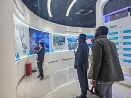 Visite de travail avec des partenaires leaders mondiaux dans le domaine de l'Intelligence Artificielle (IA)